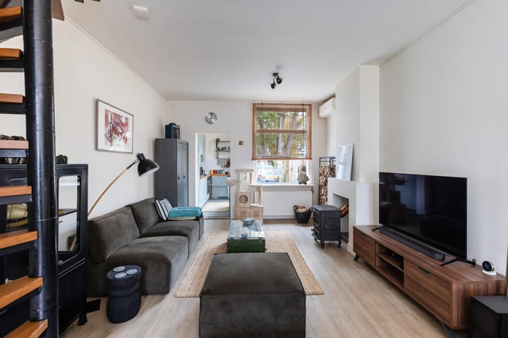 Photo 15 of Louis Bothastraat 3