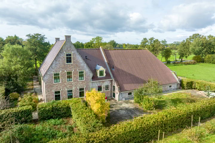 Photo 2 of Halbe Wiersemaweg 2-A