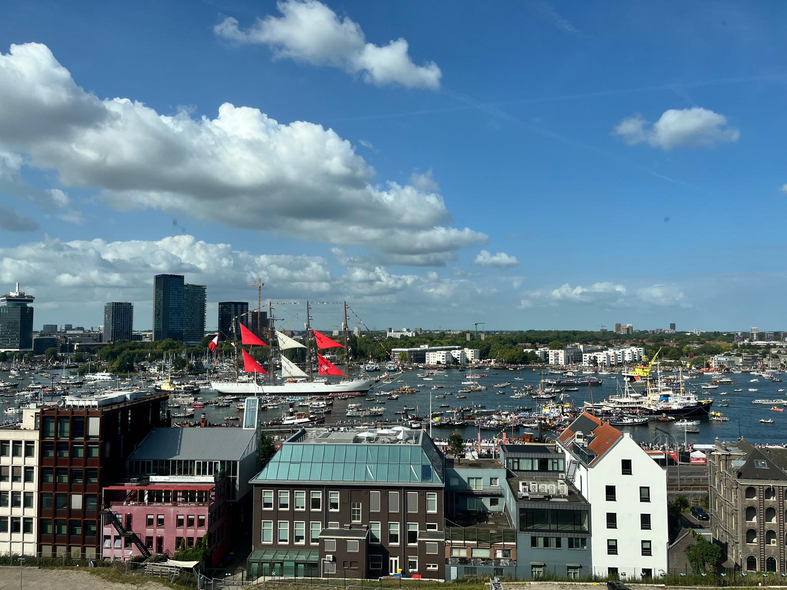 Photo 48 of Willem Frederik Hermansstraat 163