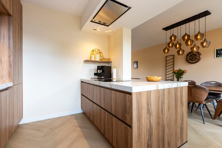 Foto 10 van Poelekes 27