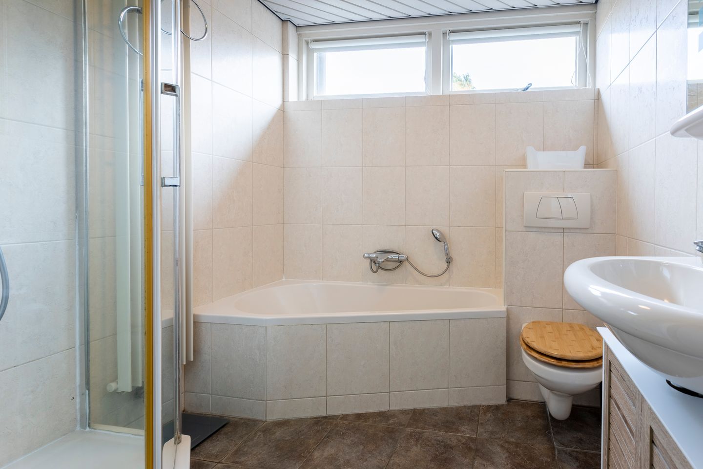 Photo 19 of Poelekes 27