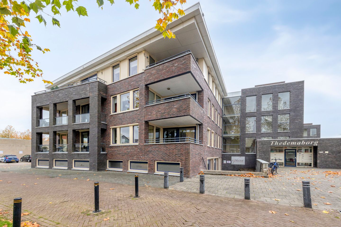 Bekijk foto 1 van J.P. Santeeweg 2