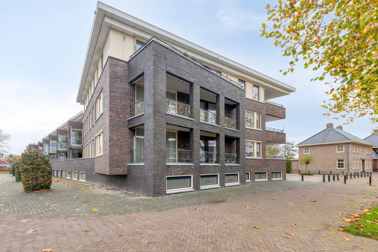 Bekijk foto 4 van J.P. Santeeweg 2