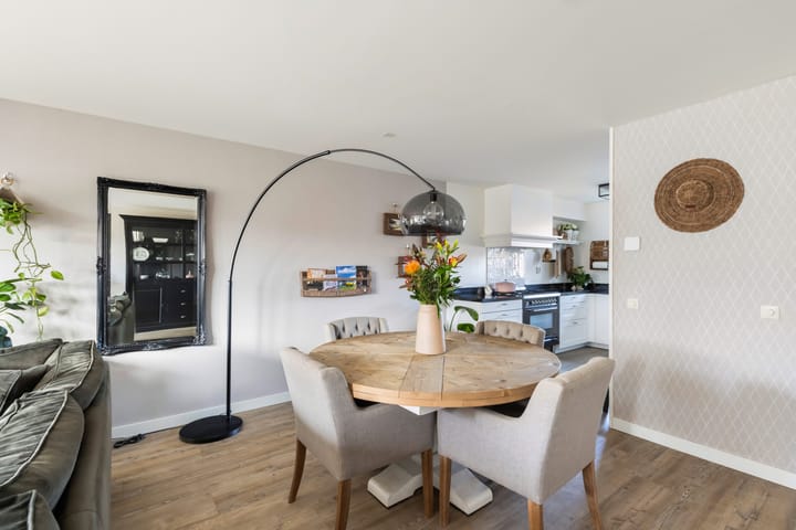 Foto 8 van Bernhardstraat 1-B