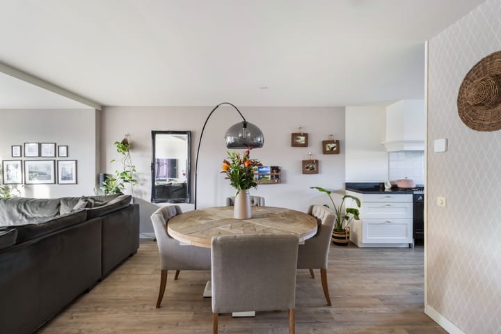 Foto 11 van Bernhardstraat 1-B