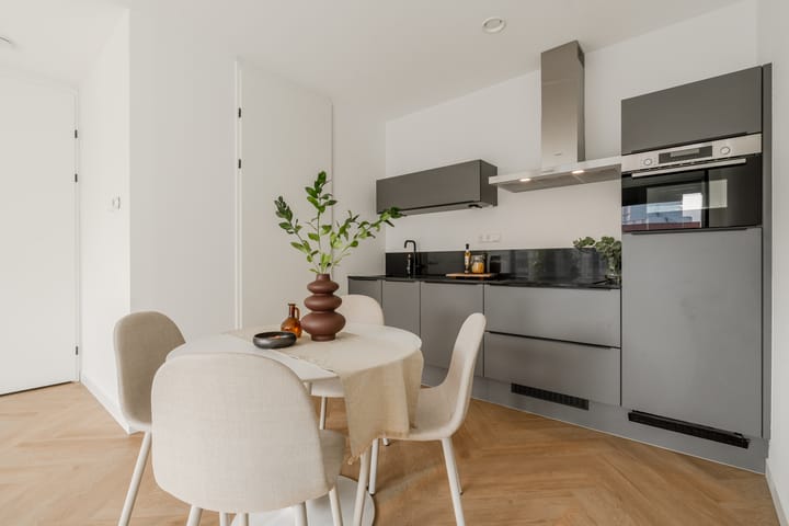 Photo 3 of Niemeyerstraat 201