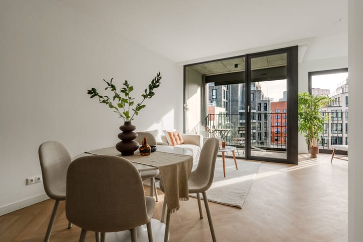 Photo 20 of Niemeyerstraat 201