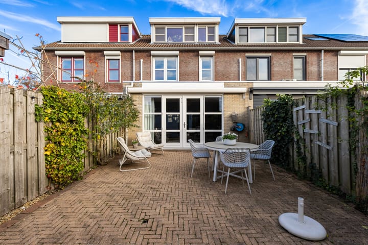 Foto 40 van Bernhardstraat 1-B