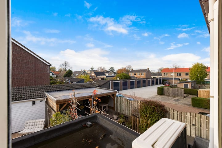 Foto 46 van Bernhardstraat 1-B