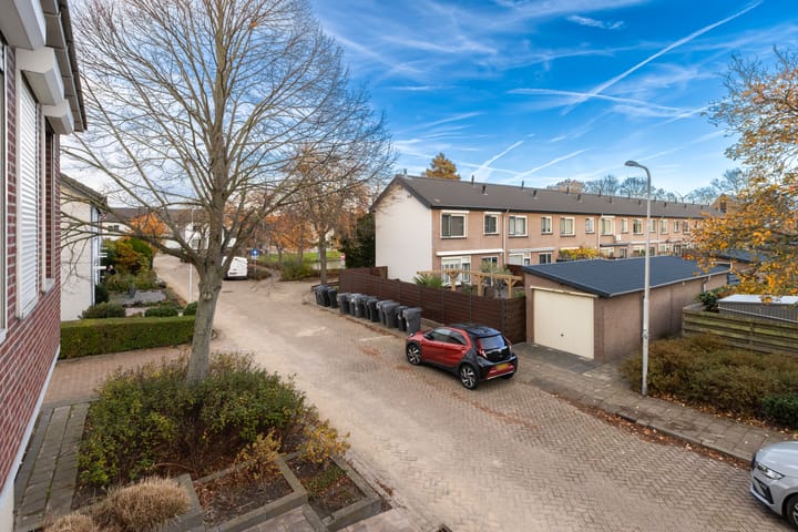 Foto 50 van Bernhardstraat 1-B