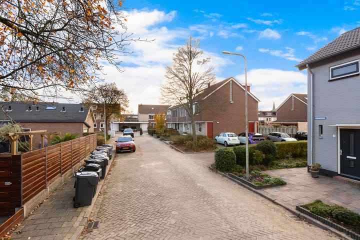 Foto 53 van Bernhardstraat 1-B