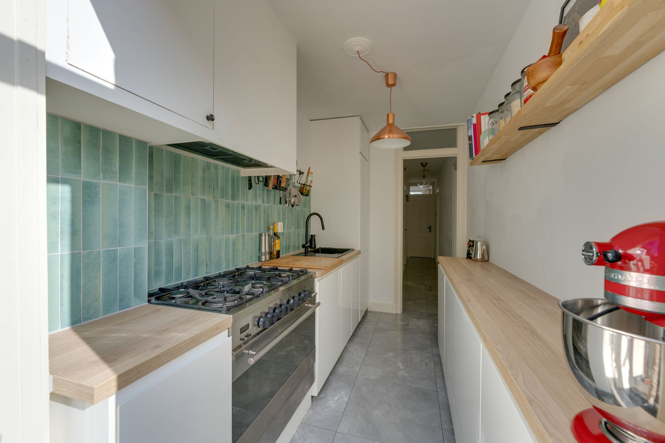 Photo 24 of Eerste Van Swindenstraat 36-1