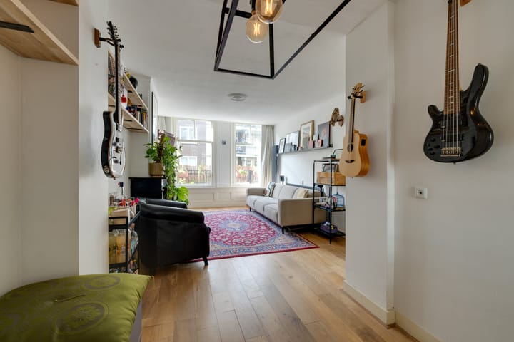 Photo 10 of Eerste Van Swindenstraat 36-1