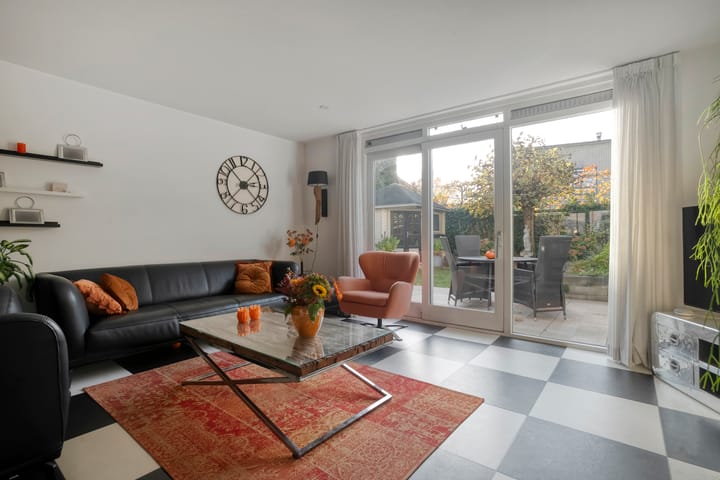 Photo 11 of Schermerhornstraat 74