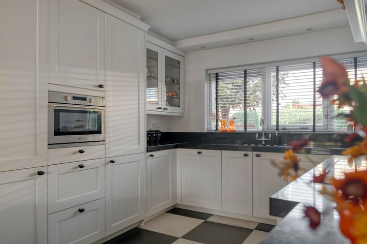 Photo 14 of Schermerhornstraat 74