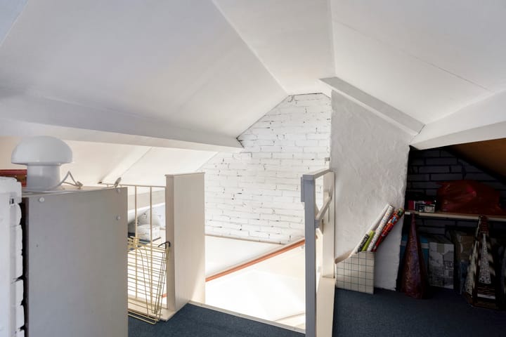 Photo 17 of Van Dam van Isseltstraat 7