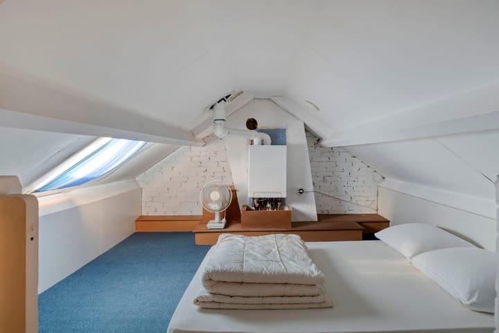 Photo 18 of Van Dam van Isseltstraat 7