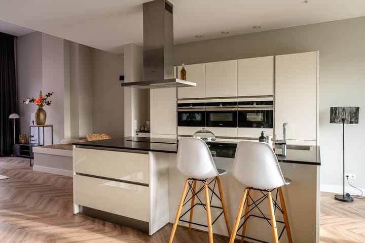 Photo 11 of Welnastraat 348