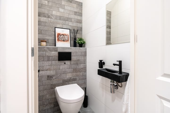 Photo 30 of Welnastraat 348