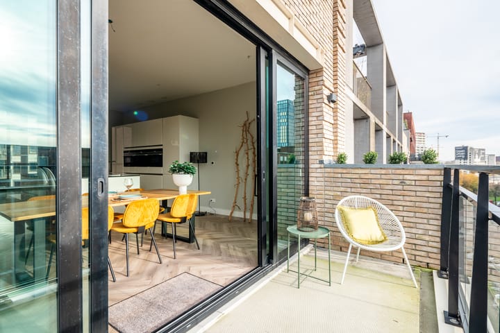 Photo 9 of Welnastraat 348