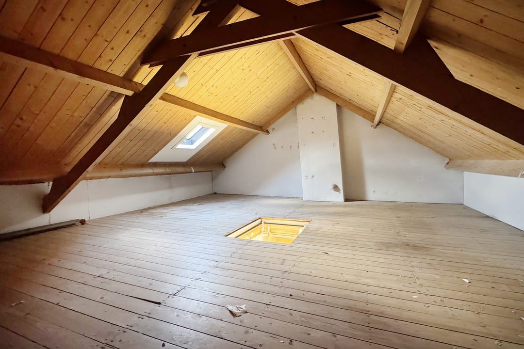 Photo 38 of Valenciennesstraat 40