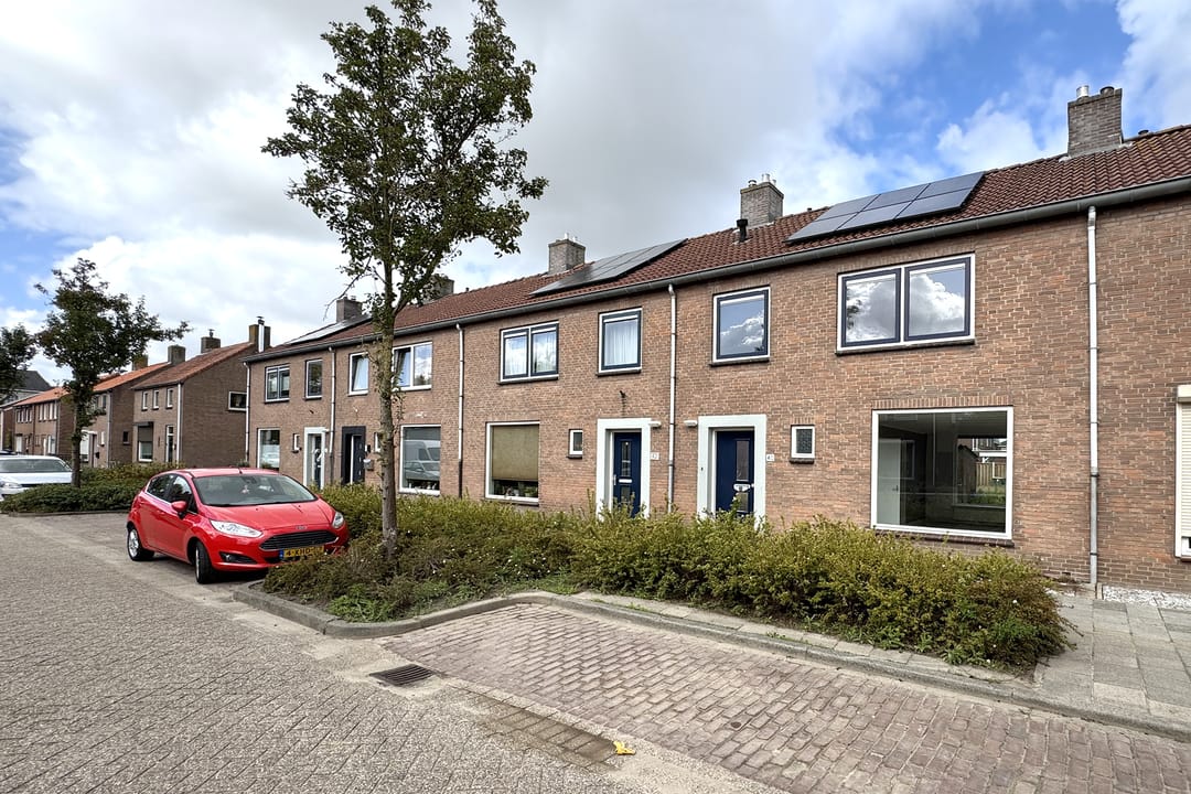 Photo 47 of Valenciennesstraat 40