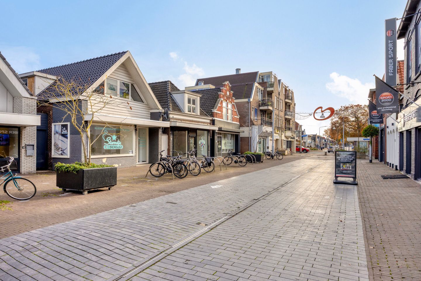 View photo 3 of Dracht 119