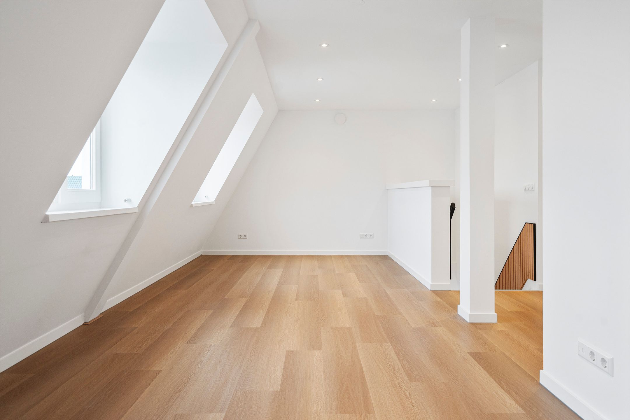 Foto 6 van Haltestraat 27-B