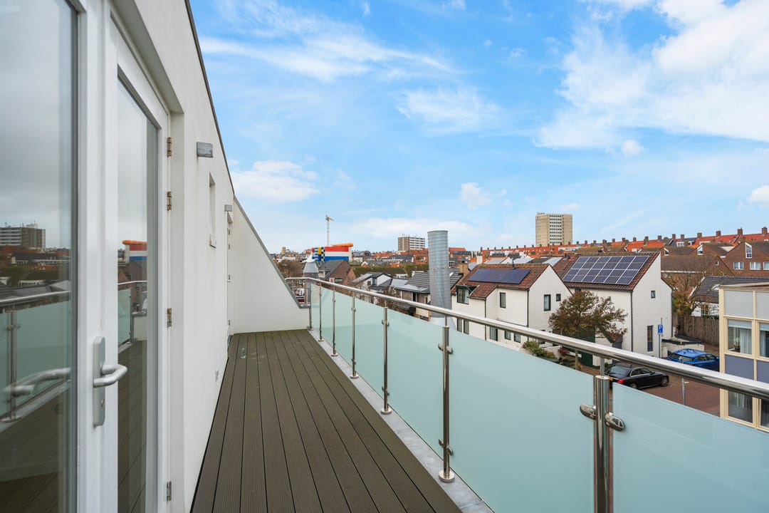 Foto 13 van Haltestraat 27-B