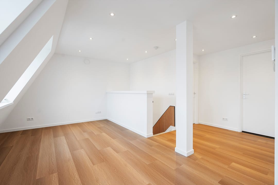 Foto 26 van Haltestraat 27-B