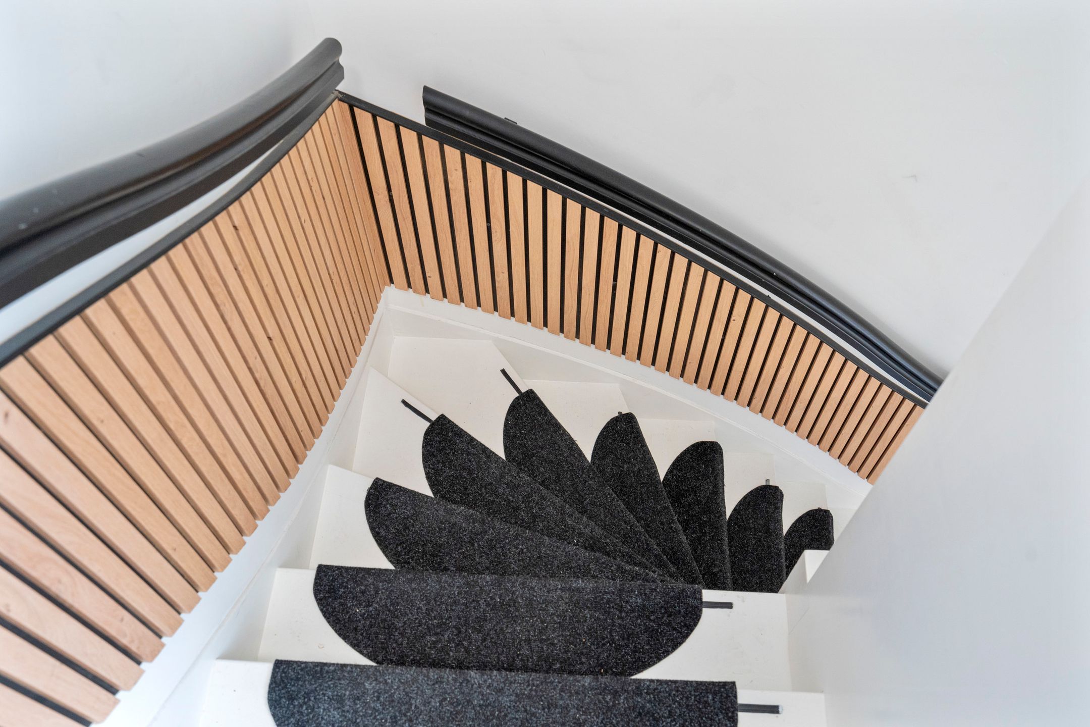 Foto 27 van Haltestraat 27-B