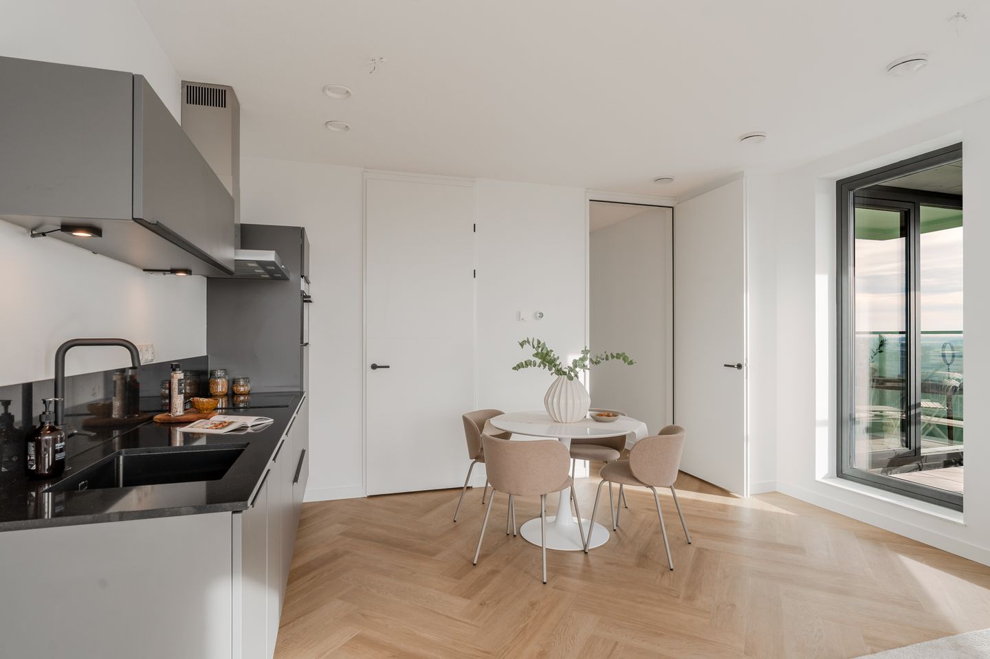 Foto 20 van Niemeyerstraat 253