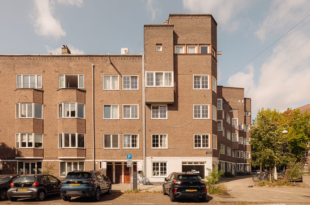 Photo 2 of Waalstraat 30-1