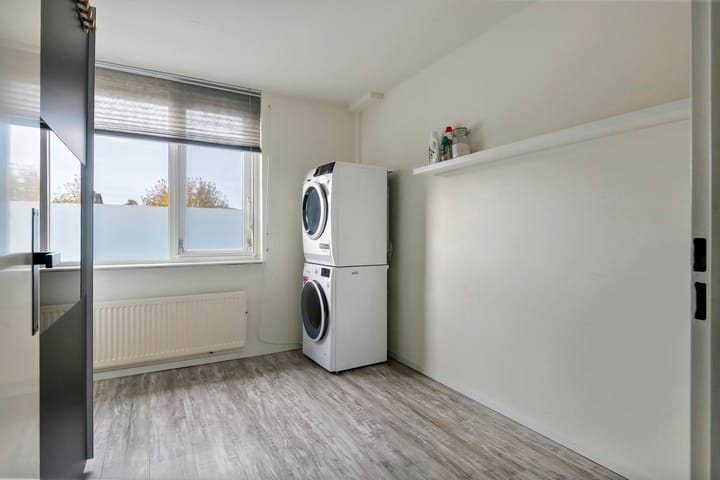 Photo 27 of Burgemeester Schefferstraat 2