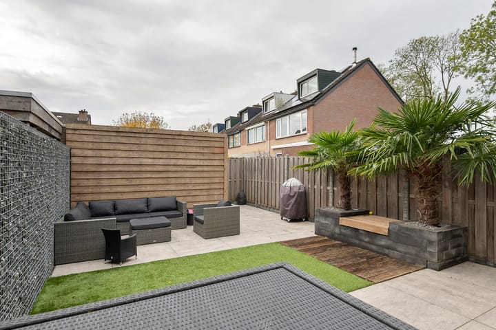 Photo 37 of Burgemeester Schefferstraat 2