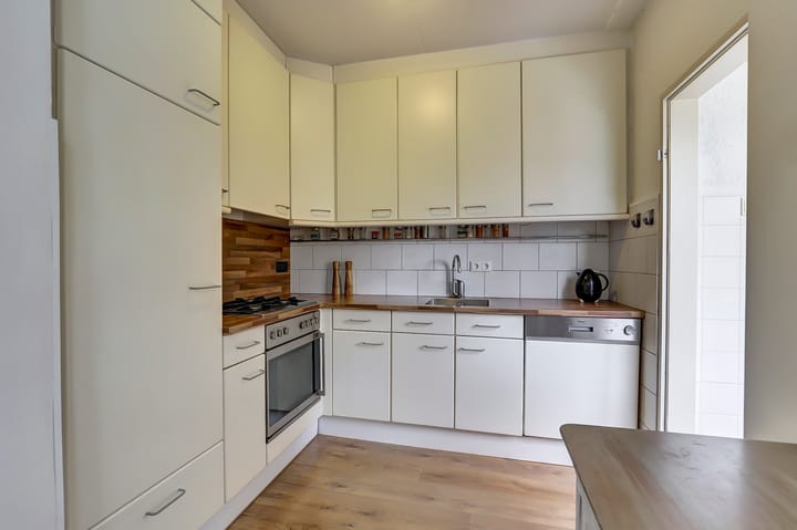 Foto 17 van Meidoornlaan 22