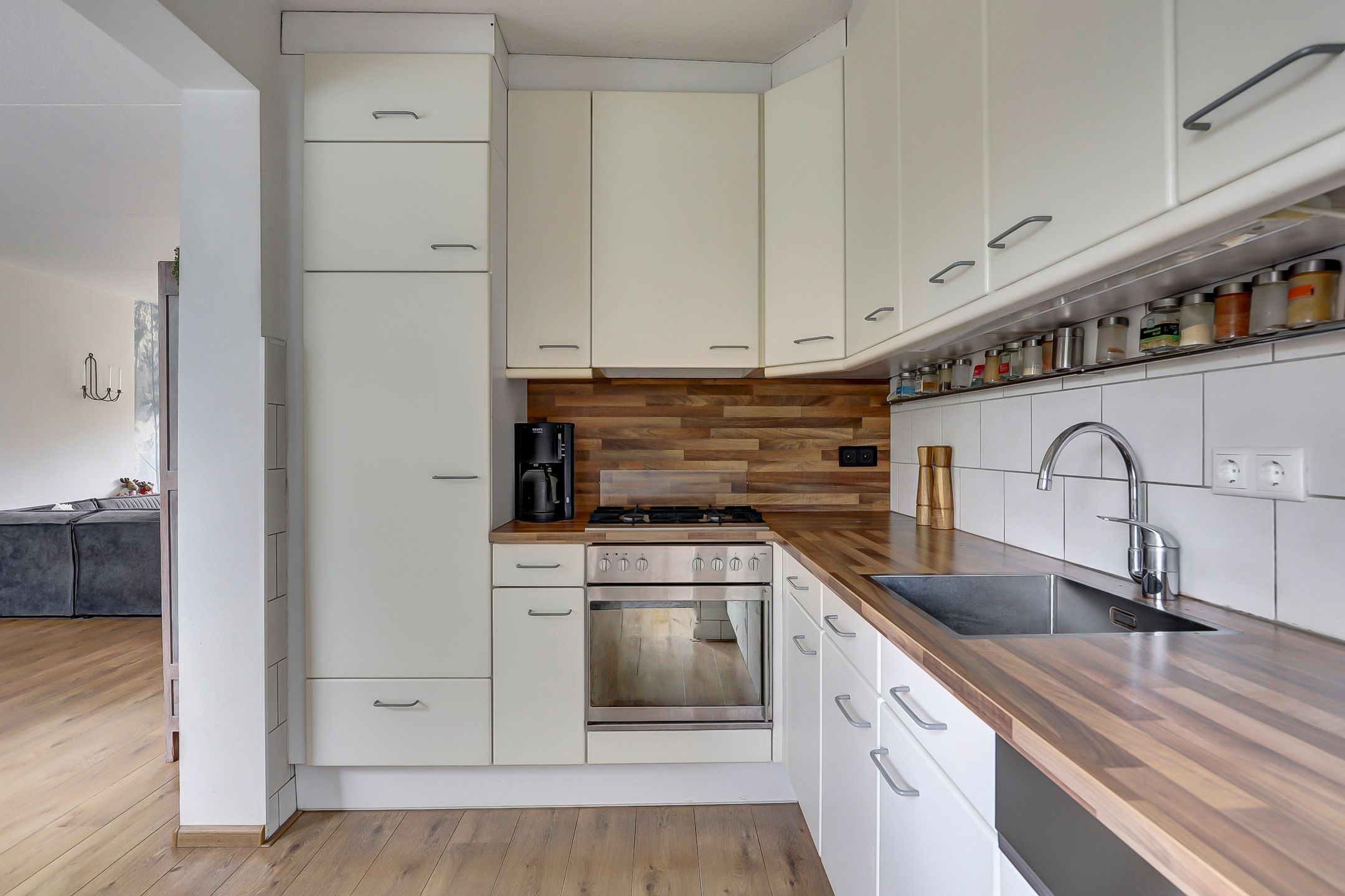 Foto 18 van Meidoornlaan 22