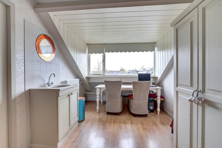 Foto 35 van Meidoornlaan 22