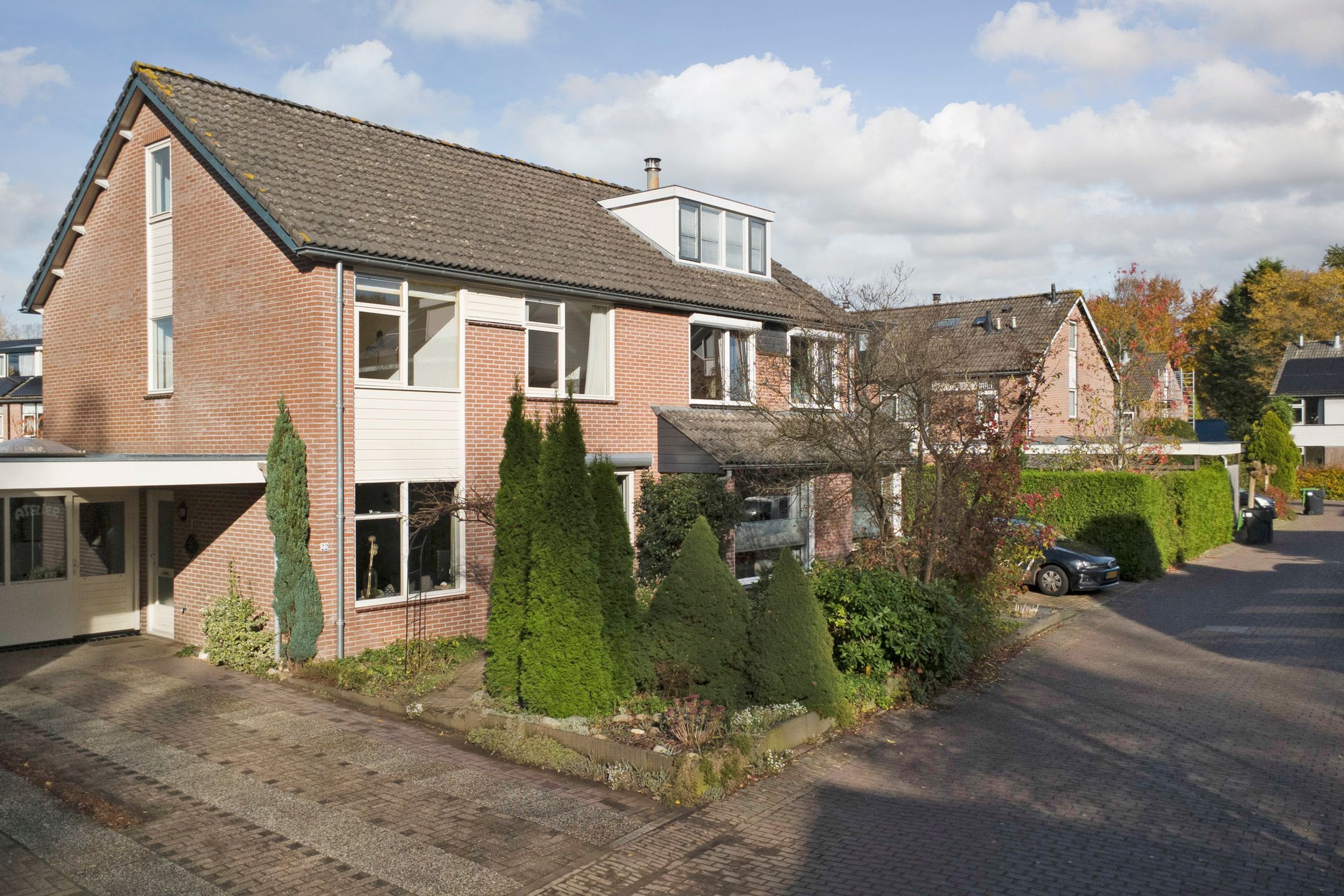 Foto 48 van Meidoornlaan 22