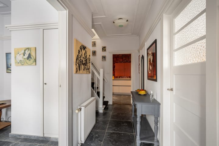 Foto 8 van Voorstraat 6