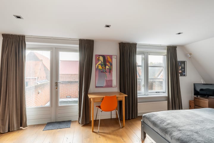 Foto 27 van Voorstraat 6