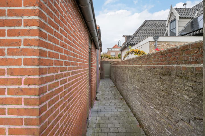 Foto 48 van Voorstraat 6