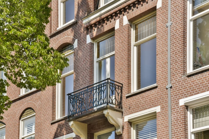 Photo 14 of Johannes Verhulststraat 60-2