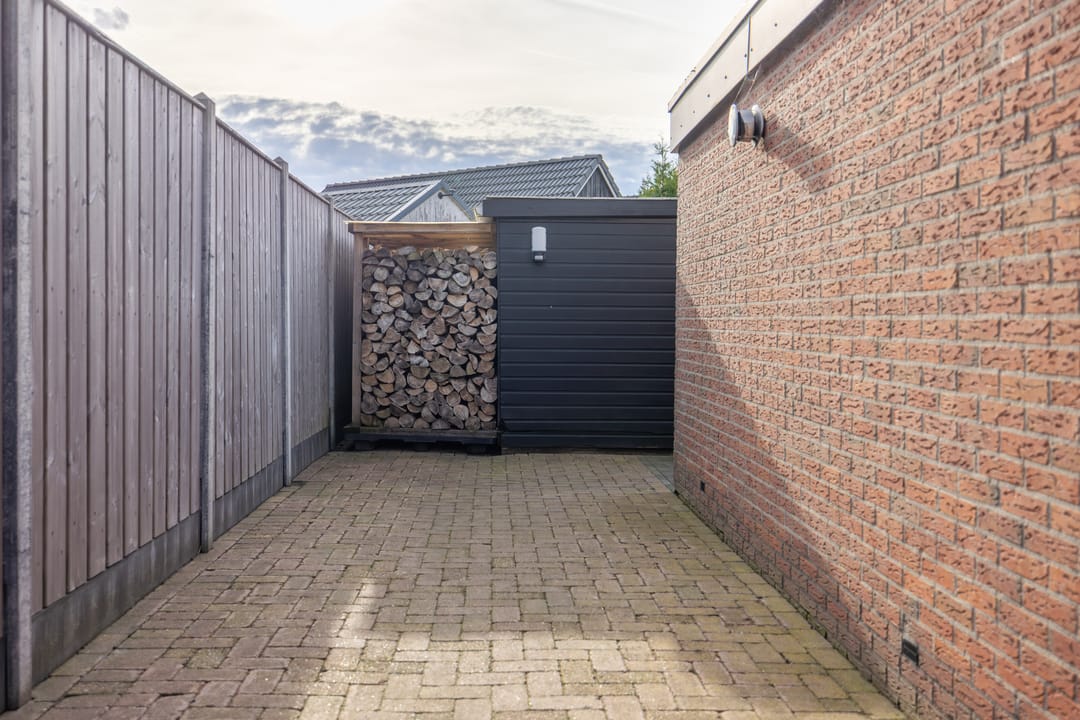 Foto 43 van Ds. Zylstrawei 14