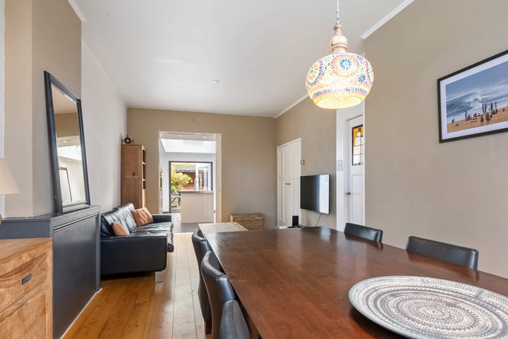 Photo 10 of Ambonstraat 78