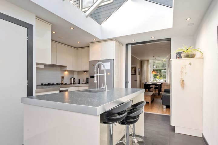 Photo 17 of Ambonstraat 78