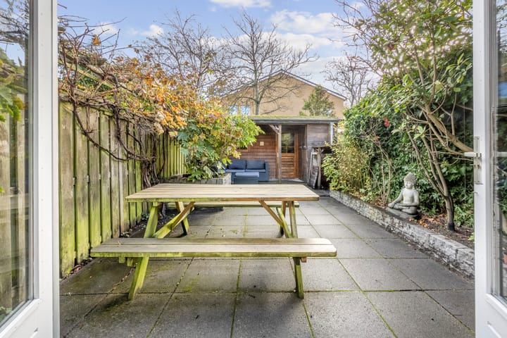 Photo 21 of Ambonstraat 78