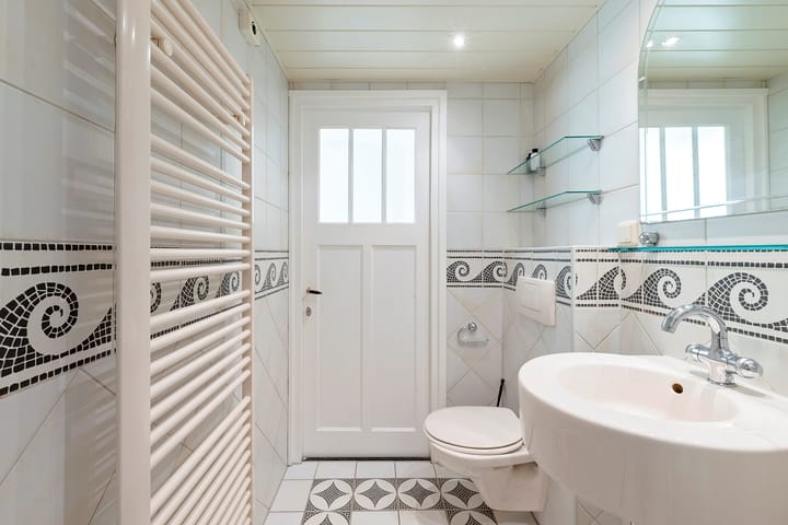 Photo 33 of Ambonstraat 78