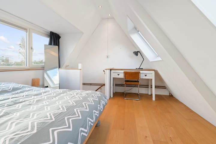 Photo 37 of Ambonstraat 78