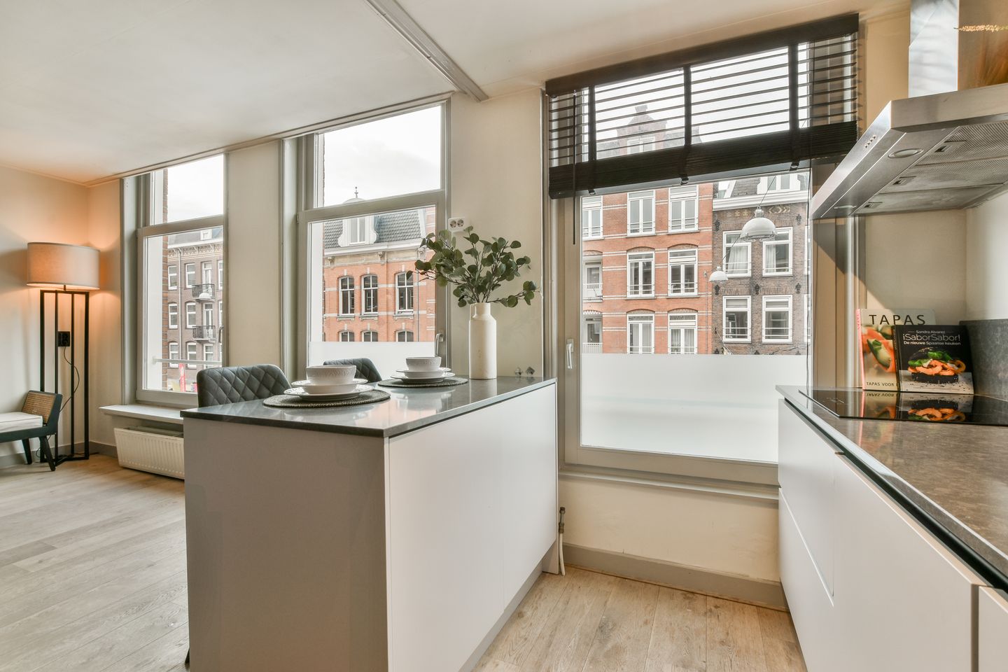 Foto 4 van Albert Cuypstraat 166-C